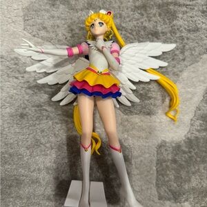 Pretty Guardian Sailor Moon Cosmos The Movie - Eternal Sailor Moon